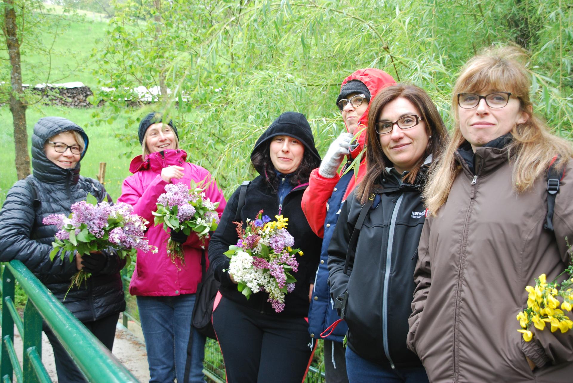 Que du bonheur sans les clochettes mais avec de jolis bouquets champêtres