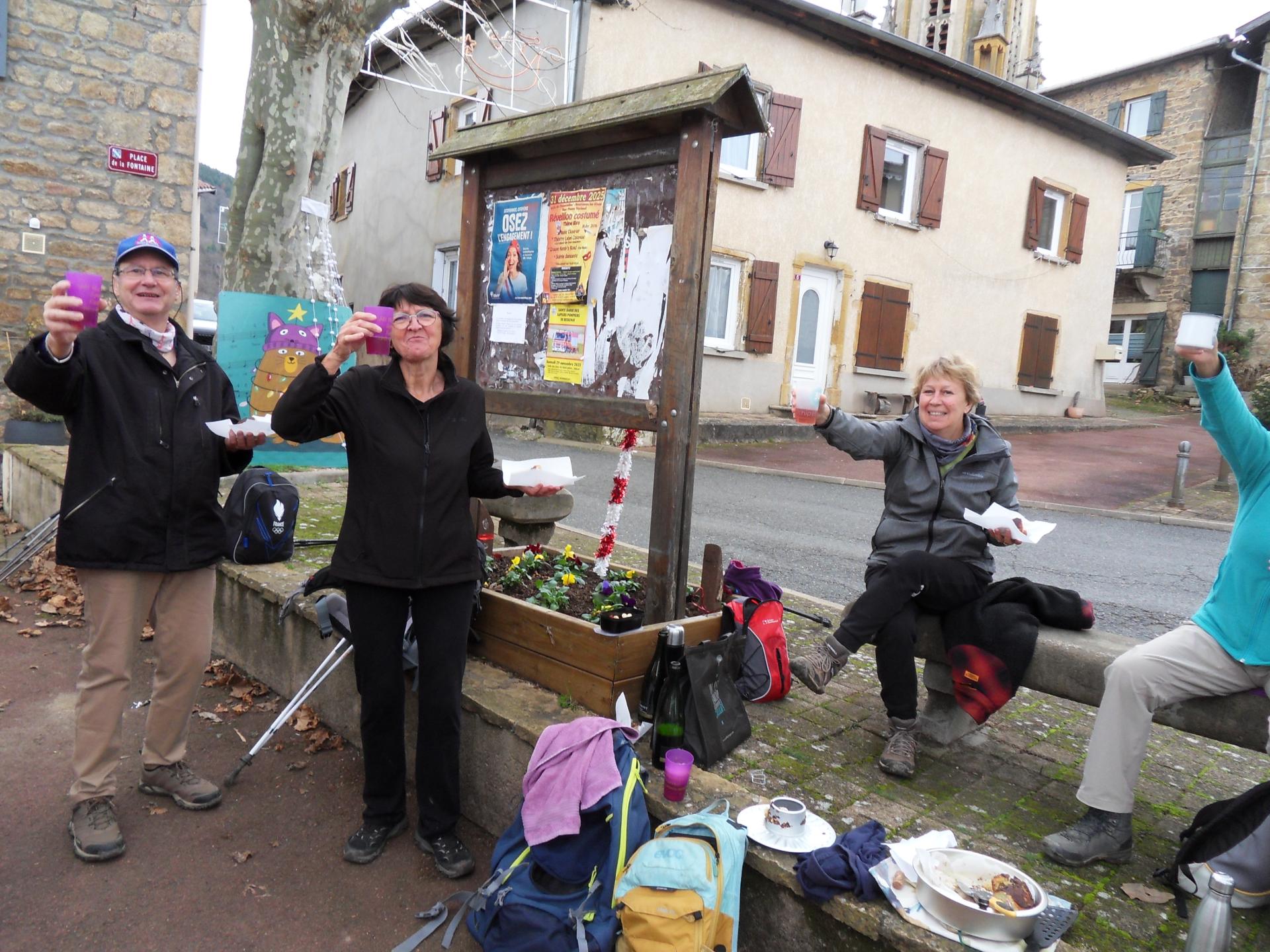 Et glou et glou et glou.